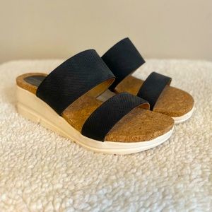 Black wedge sandals